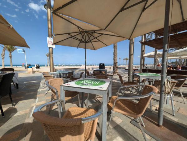 Local en avenida de Niza, 5