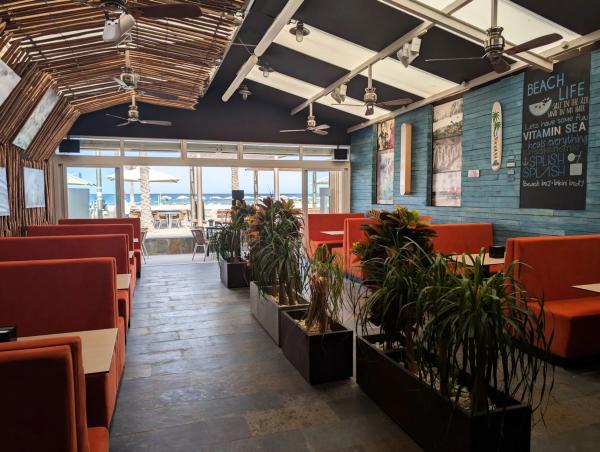 Local en avenida de Niza, 5