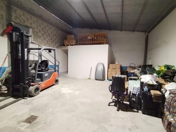 Nave en calle Abogado Andres Charques, 2
