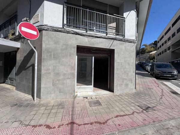 Local en calle Jaén, 2