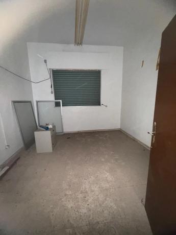 Local en calle de Jacinto Benavente