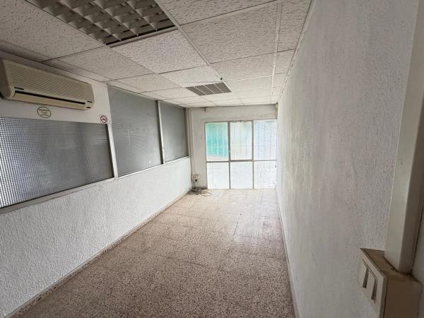 Nave en Barrio Ciudad de Asís - Font-Calent - El Bacarot