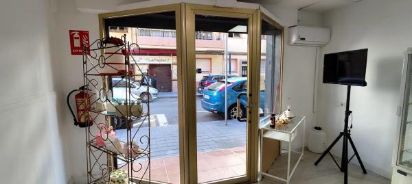 Local en Barrio Carolinas Altas