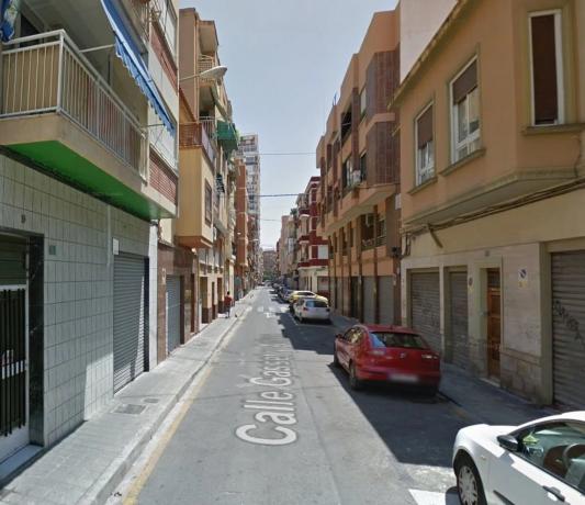 Local en calle gasset y artime