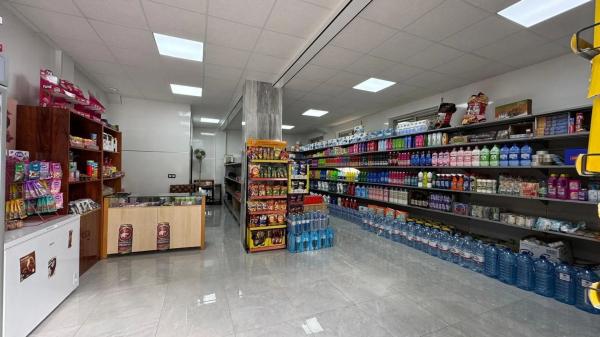 Local en avenida Ejércitos Españoles