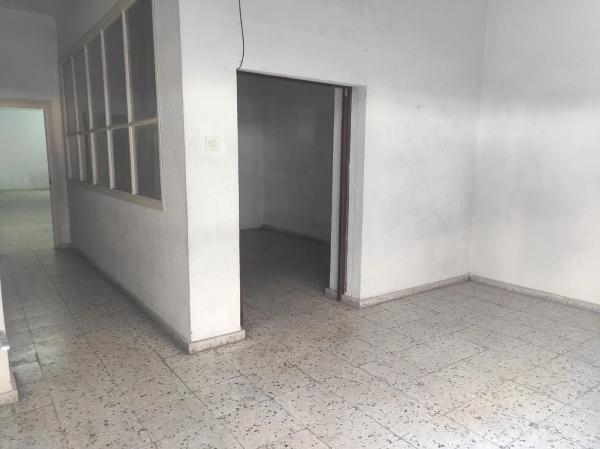 Local en calle de los Doscientos