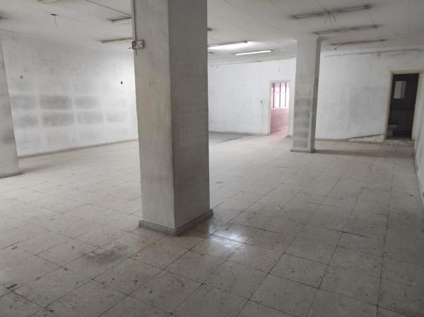 Local en calle de los Doscientos