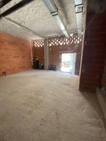 Local en avenida Catedratico Soler, 7