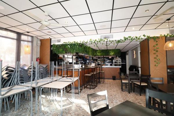 Local en calle Doctor José Luis de la Vega