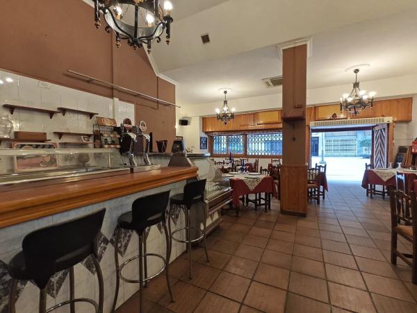 Local en Barrio Ensanche-Diputación