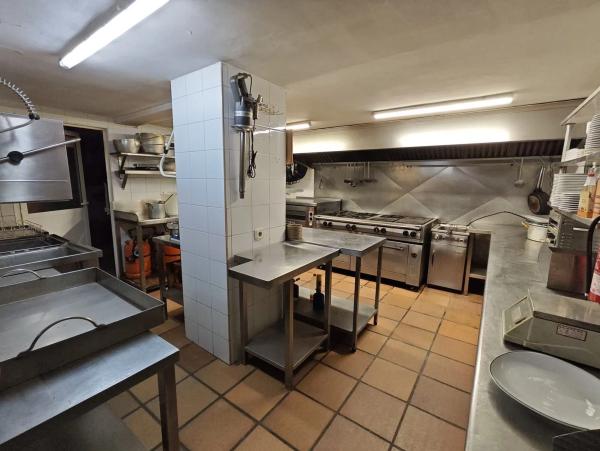 Local en Barrio Ensanche-Diputación