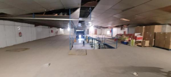 Nave en calle Rosa de los Vientos