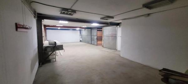 Nave en calle Rosa de los Vientos