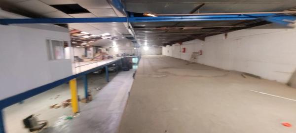 Nave en calle Rosa de los Vientos