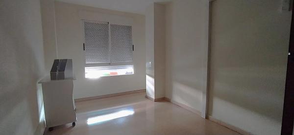 Local en calle Alberola