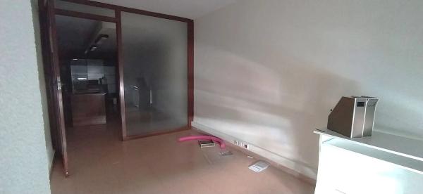 Local en calle Alberola