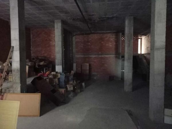 Local en avenida Conde de Lumiares