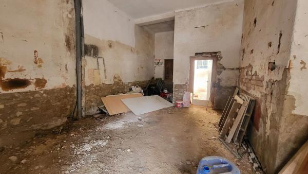 Local en calle Santa Pola