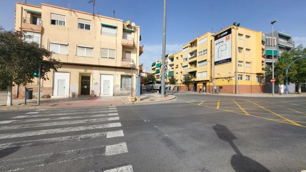 Local en calle Santa Pola