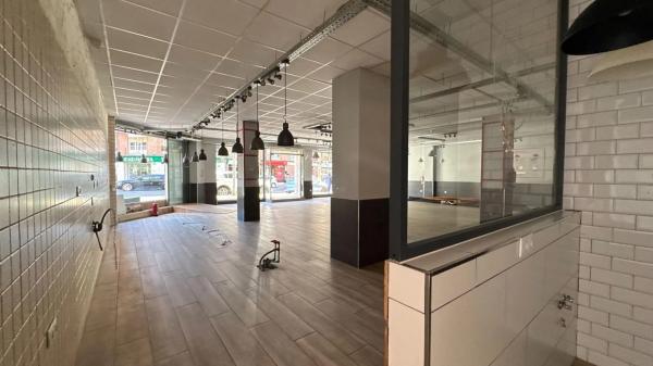 Local en calle Pardo Gimeno