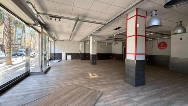 Local en calle Pardo Gimeno