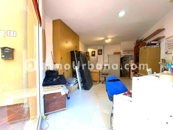 Local en avenida de Cataluña