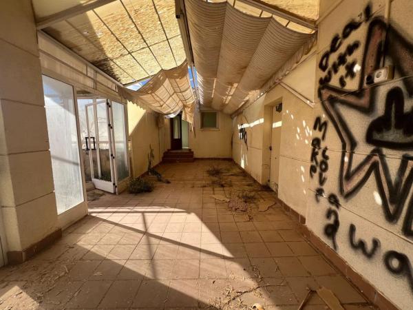 Local en Barrio Cabo de las Huertas