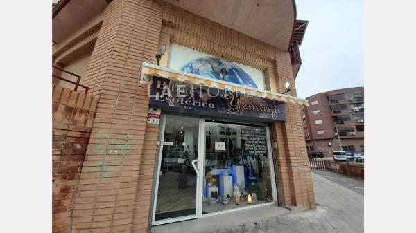 Local en Barrio Altozano