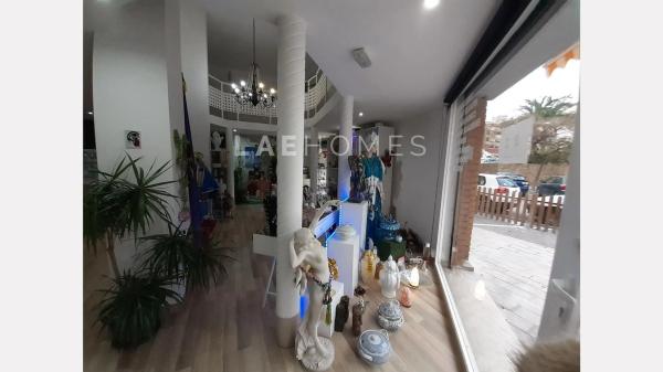 Local en Barrio Altozano