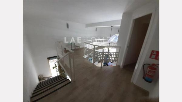 Local en Barrio Altozano