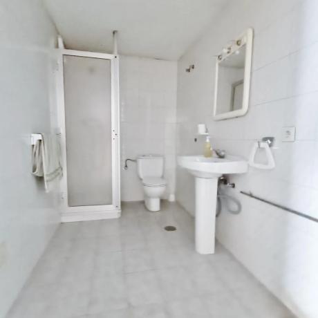 Local en Barrio Altozano