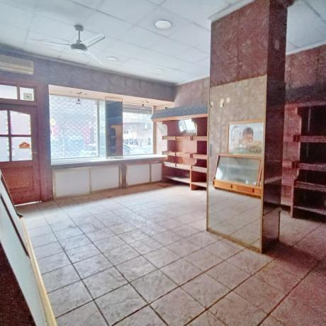 Local en Barrio Altozano