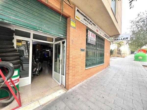 Local en avenida Alcoi