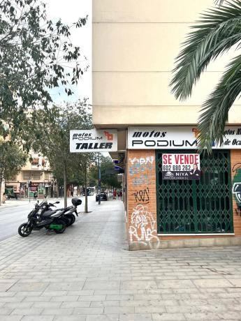 Local en avenida Alcoi