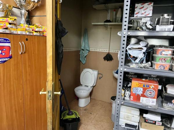 Local en avenida Alcoi