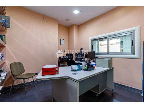 Local en calle General Espartero