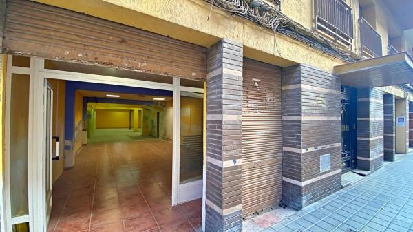 Local en calle Jaén