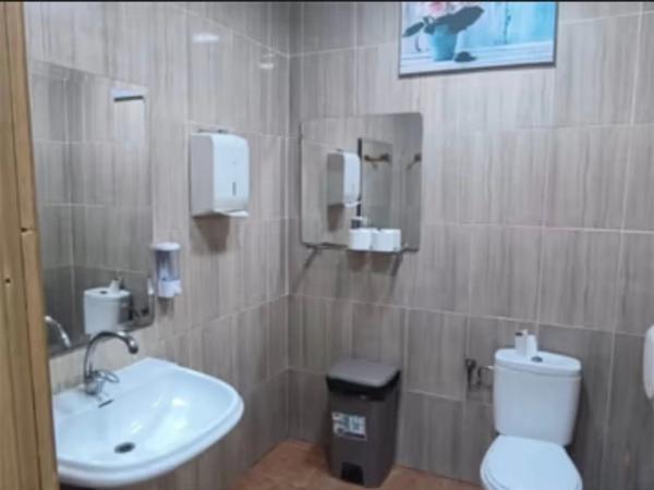 Local en Barrio Ciudad de Asís - Font-Calent - El Bacarot