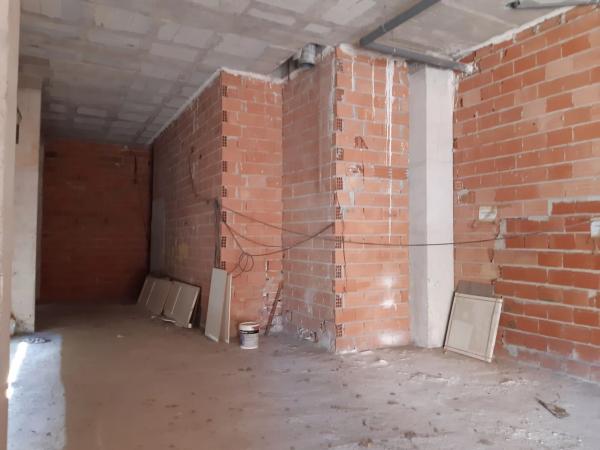 Local en calle Virgen de la Merced, 29