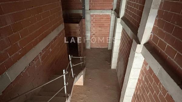 Local en avenida Alcoi