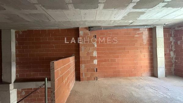 Local en avenida Alcoi