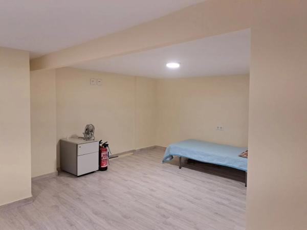 Local en calle doctor sapena, 51