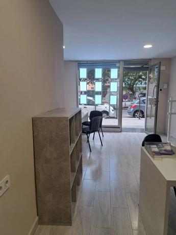 Local en calle doctor sapena, 51