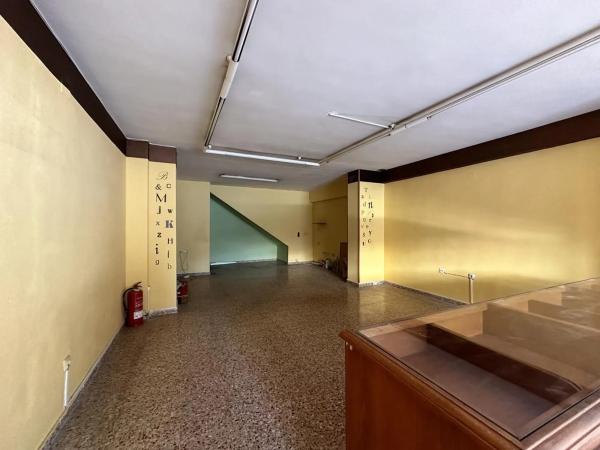 Local en calle del Regidor Lorenzo Llaneras