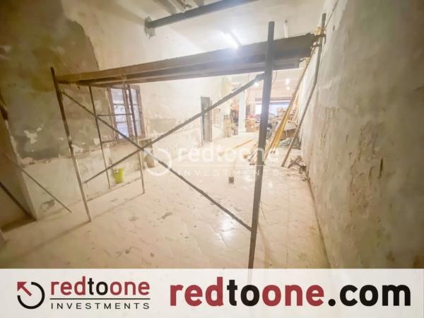 Local en Barrio Campoamor