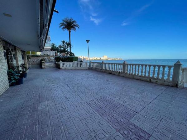 Local en Barrio La Albufereta