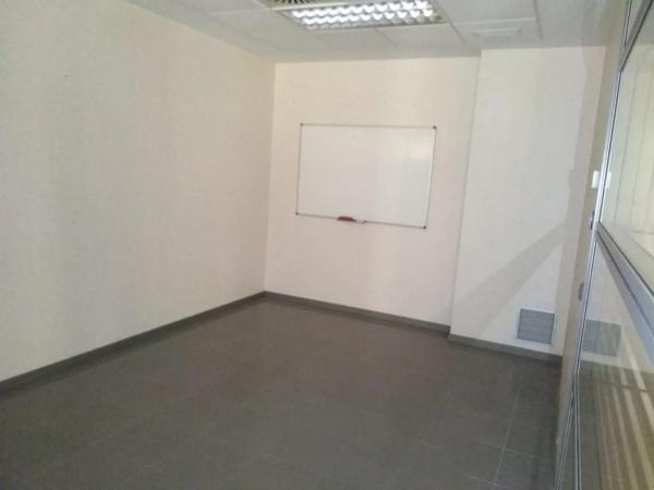 Local en Barrio Garbinet - Parque de las Avenidas