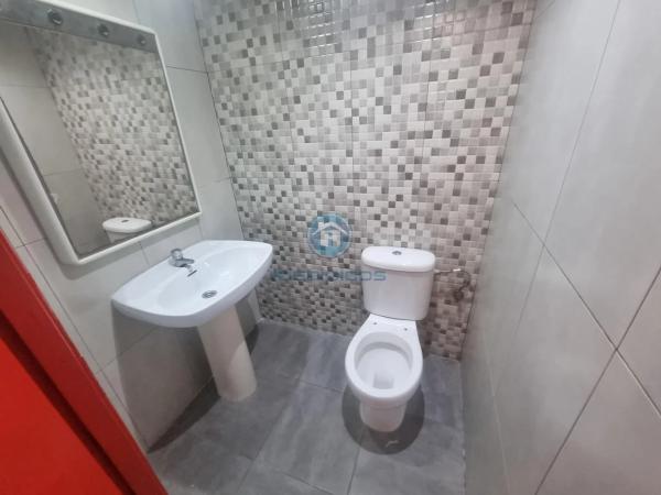 Local en calle del Plus Ultra