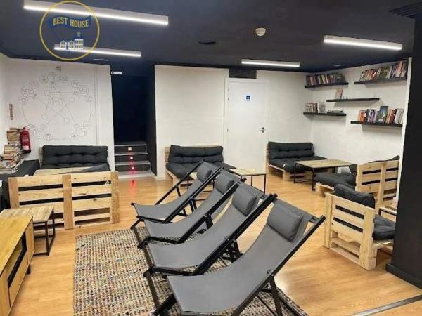 Local en rentabilidad en avenida de los Condes de Soto Ameno