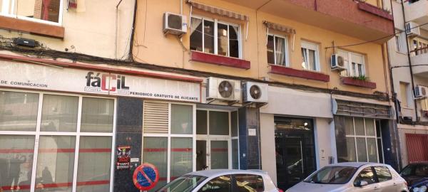 Negocio en calle San Ignacio Loyola, 30 -32